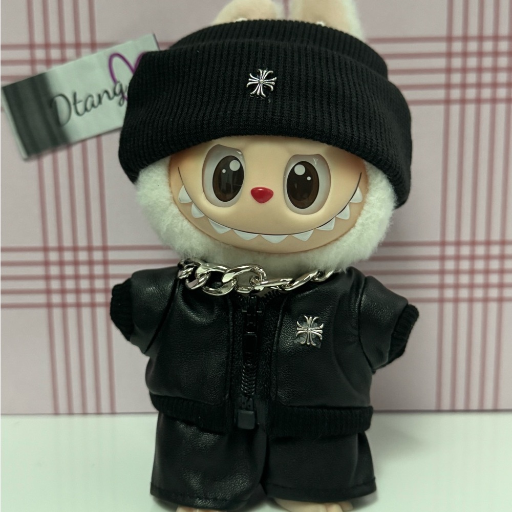 Labubu CH outfit